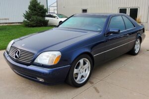 One of the most underrated vintage Mercedes models is shown in this picture - the Mercedes-Benz C140 S500 Coupe