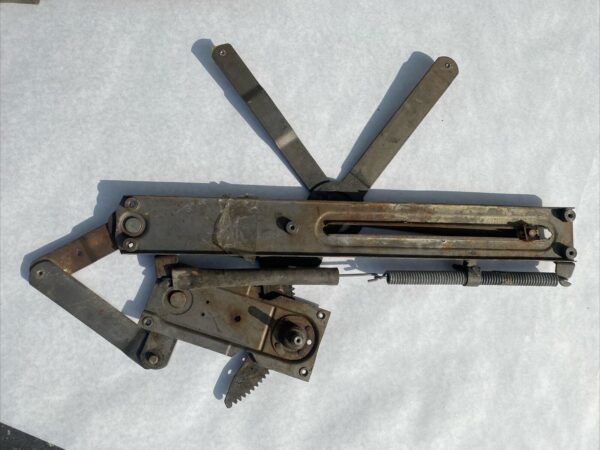 Used Right Side Window Mechanism Fits Mercedes 230 250 280sl w113 Pagoda - Image 4