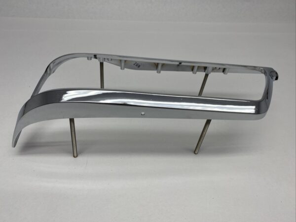 Left Tail Light Chrome Bezel fits Mercedes W112 280se W111 3.5 coupe convertible - Image 4