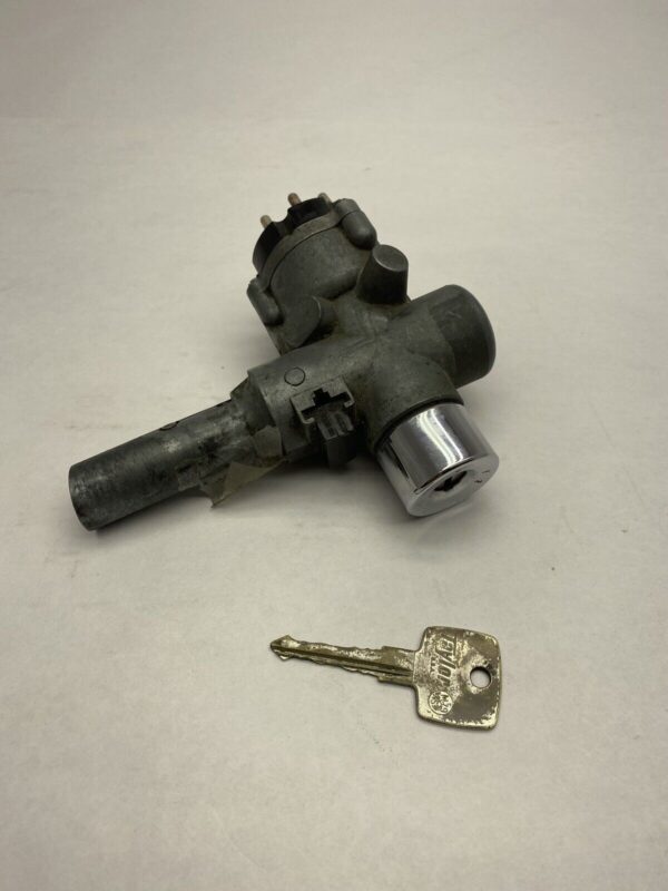 Ignition lock Switch MERCEDES 280se 3.5 coupe w111 W108 W109 300se Late With Key