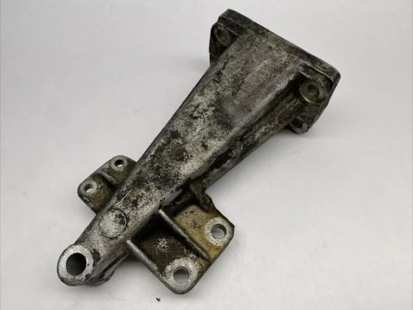 Used Left Engine Support Mount fits Mercedes W113 230SL 250SL 280SL 1272231204 - Image 3