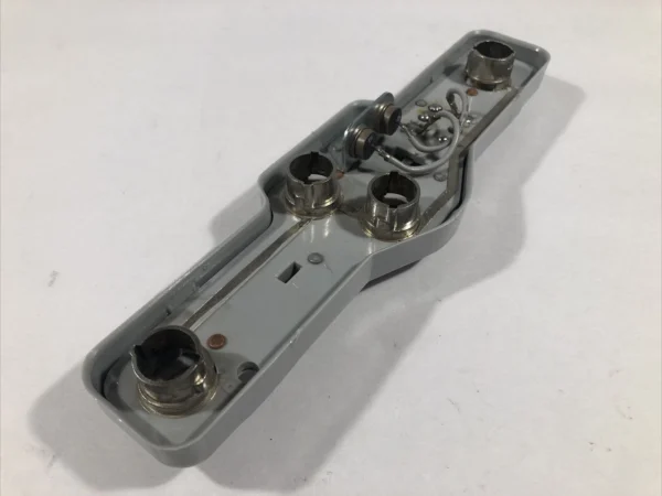 Late Style Right Bulb Holder Fits Mercedes W111 280SE W113 280SL 1138260251 - Image 3