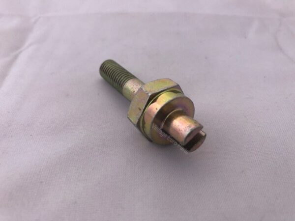New tach drive bolt for MERCEDES 190sl w121