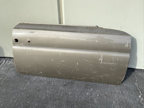 Used Bronze Right Side Door Shell Fits Mercedes W111 Cabriolet Coupe