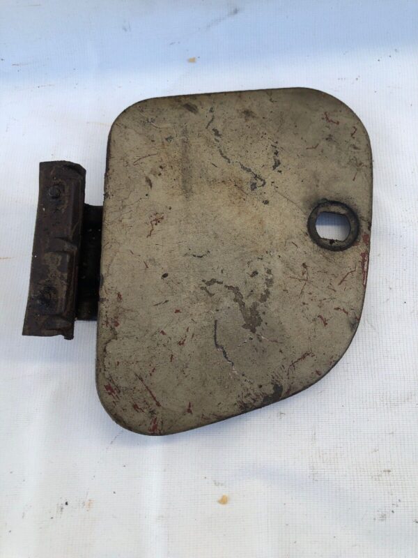 Ponton Fuel Door #C