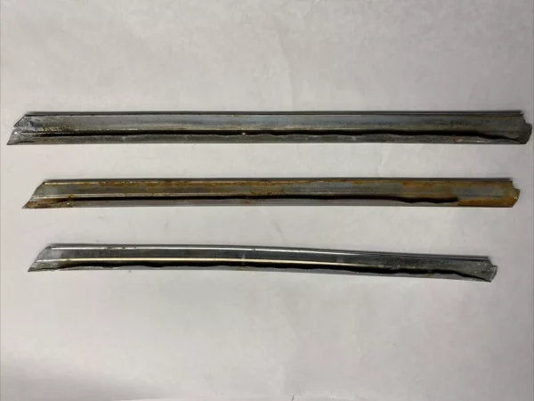 1 Used Left Hardtop Chrome Side Molding Fits MERCEDES W113 230 250 280SL Pagoda - Image 2