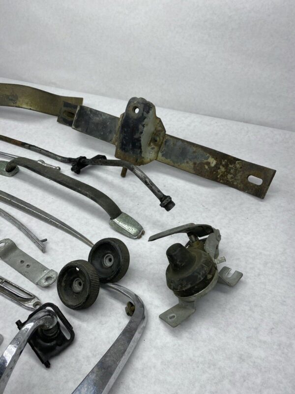 Used Parts Lot Fits Mercedes W110 W111 W112 Fintail Sedan - Image 8