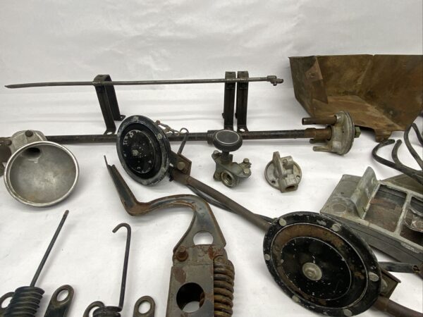 Used Parts Lot #3 For Mercedes  250 280 SE 3.5 4.5 W108 W109 Sedan - Image 2