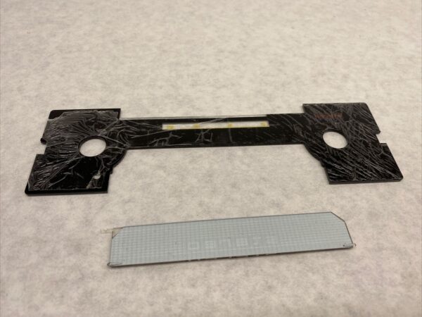 Becker Mexico AM/FM Radio Face plate fits Mercedes R107 W108 W111 W113 - Image 3