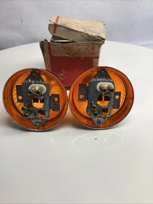 Pair of Front Indicator Bullet Lights Fits Mercedes W108 W109 W111 1118260790 - Image 4