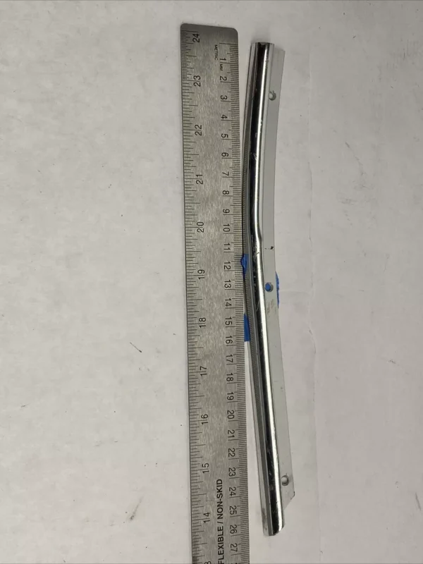 Right Aluminum Door Trim W111 280SE coupe/cabriolet - Image 2