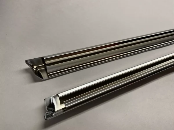 2pcs Upper Door Molding Set fits Mercedes W114 Coupe 1157280130 1157280230 - Image 4
