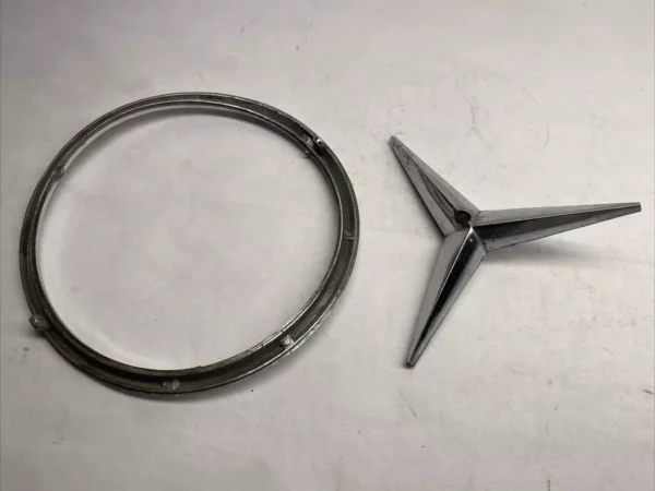 Used Damaged Mercedes Trunk Lid Emblem fits Mercedes W110 200 230 1107580058 #2
