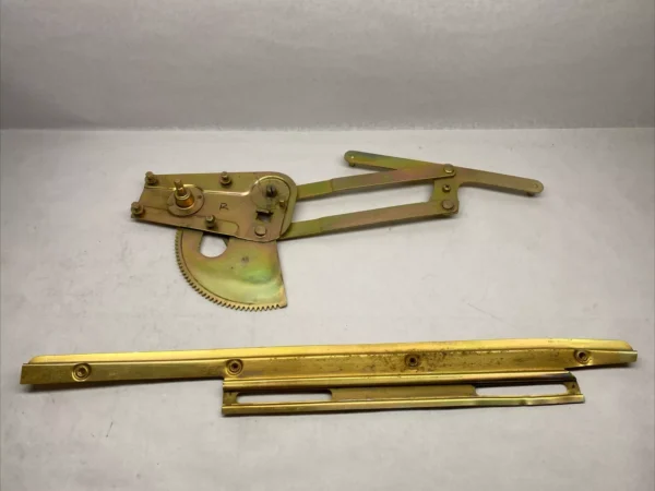 Used Right side Window Regulator fits MERCEDES 190sl W121 Convertible #2 - Image 3