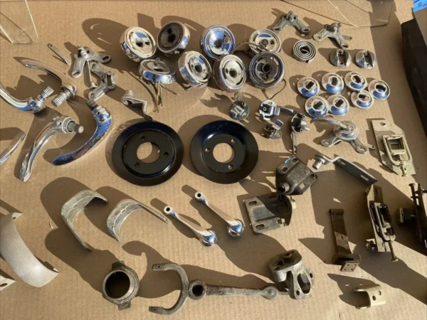 Used Parts Lot 190 SL - Image 5