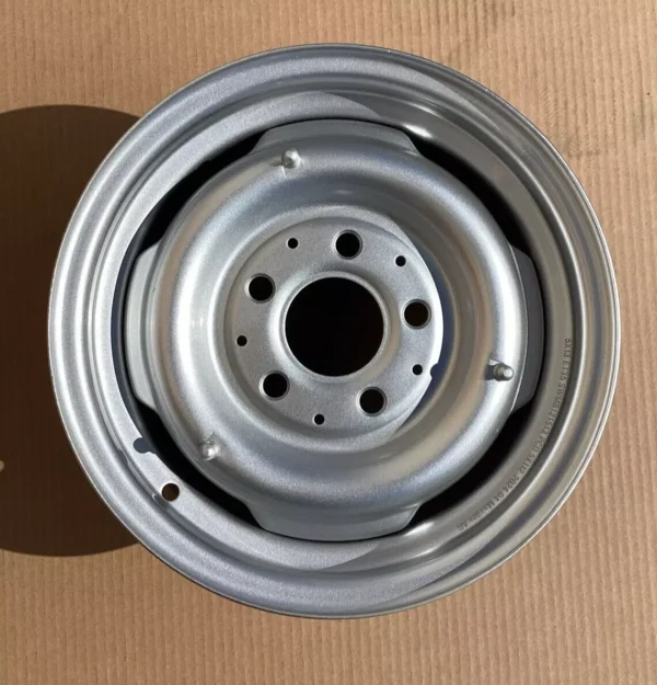 New 6x13 steel Wheel Fits Mercedes W110 W111 Sedan 1104001102