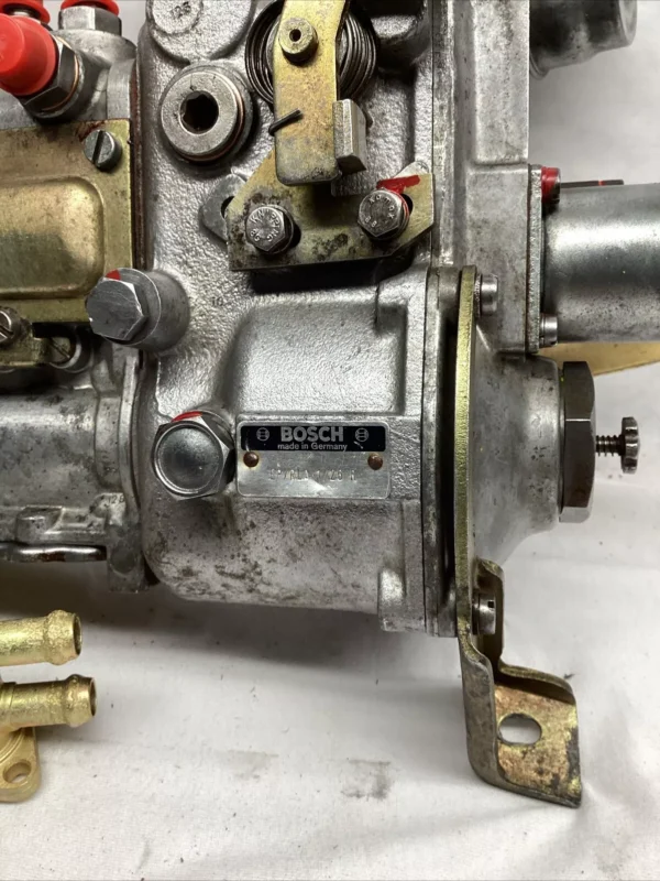 Restored Bosch Fuel Injection Pump Mercedes W113 W111 W108 R22Y - Image 3