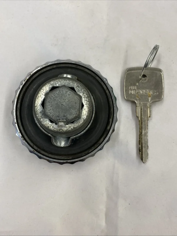 OEM Chrome Locking Gas cap fits Mercedes W111 W113 280SL W121 190SL 0004712030 - Image 2