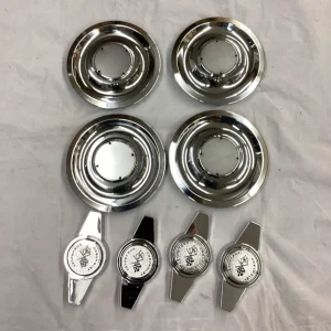 Hubcaps/Wheel Covers Spinners and Retainers fits 1956-1962 Corvette