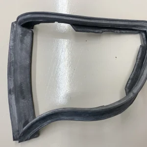 Left Side Rubber Seal fits Mercedes R107 280SL 380SL 500SL 0008268280